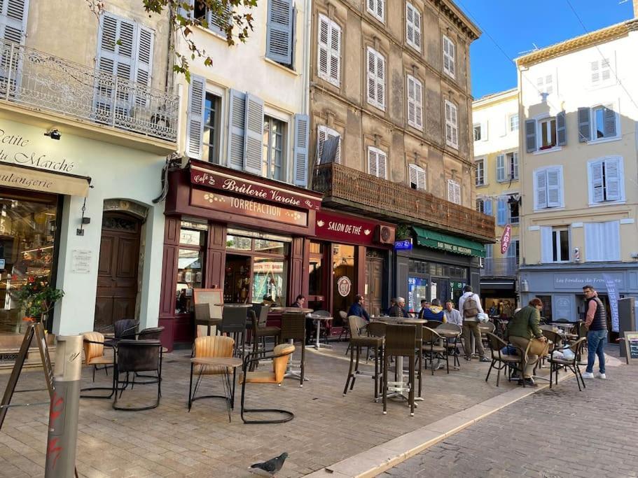 Akropole De Caroline, Central, Lumineux, Calme, Free Parking, Lift, 3 Beds Draguignan Exterior photo